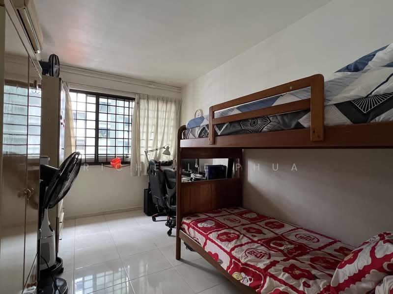 141 Serangoon North Avenue 2, 141 Serangoon North Avenue 2, 3 Bedrooms, 1,216 sqft, HDB Flat For Sale, by Richelle Phua, 500064536 - Bedroom - PropertyGuru.com.sg