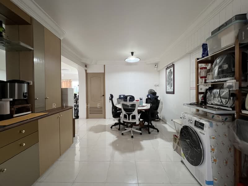 141 Serangoon North Avenue 2, 141 Serangoon North Avenue 2, 3 Bedrooms, 1,216 sqft, HDB Flat For Sale, by Richelle Phua, 500064536 - Dining room - PropertyGuru.com.sg