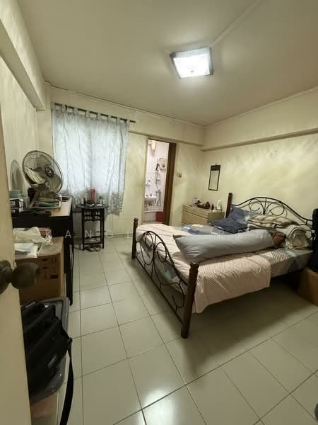 403 Fajar Road HDB Flat For Sale at S$ 490,000 | PropertyGuru Singapore - Bedroom
