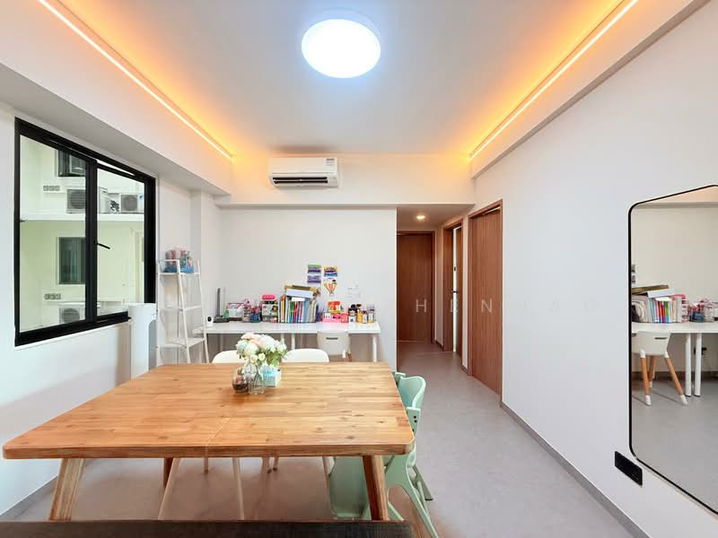 Palm Gardens Condominium For Sale at S$ 1,400,000 | PropertyGuru Singapore - Dining Room