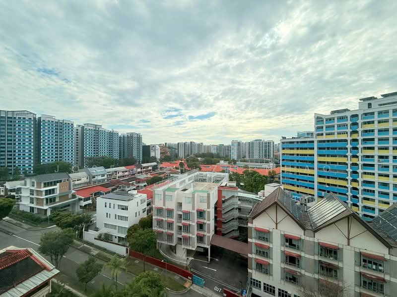 Palm Gardens Condominium For Sale at S$ 1,400,000 | PropertyGuru Singapore - Exterior