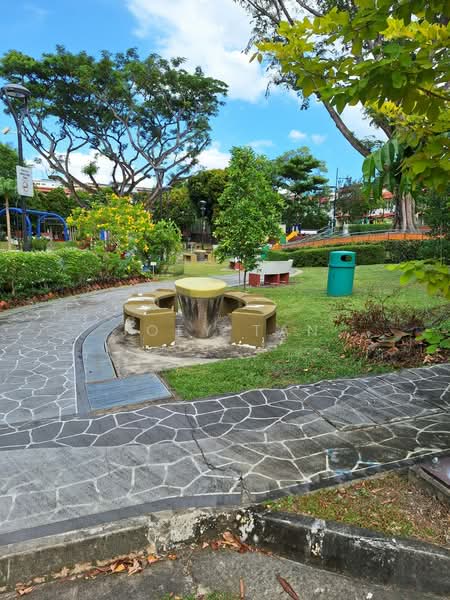 Bedok Terra, Bedok Terra, 4 Bedrooms, 2,500 sqft, Terraced House For Rent, by Joey Tan, 500064562 - Exterior - PropertyGuru.com.sg