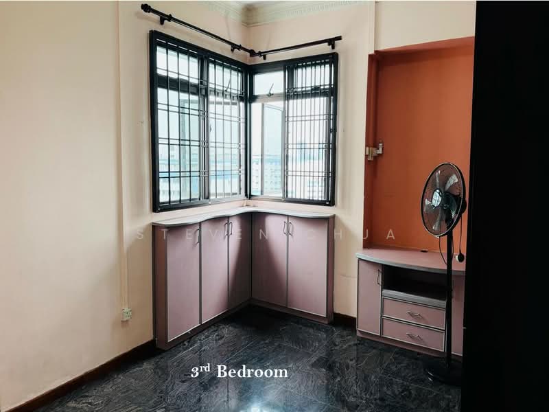 530 Jelapang Road HDB Flat For Sale at S$ 1,188,888 | PropertyGuru Singapore - Bedroom