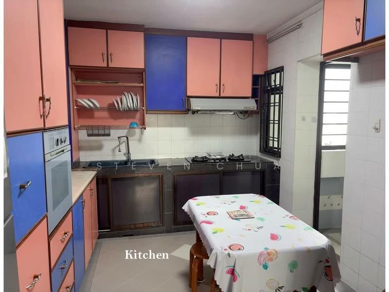 530 Jelapang Road HDB Flat For Sale at S$ 1,188,888 | PropertyGuru Singapore - Kitchen