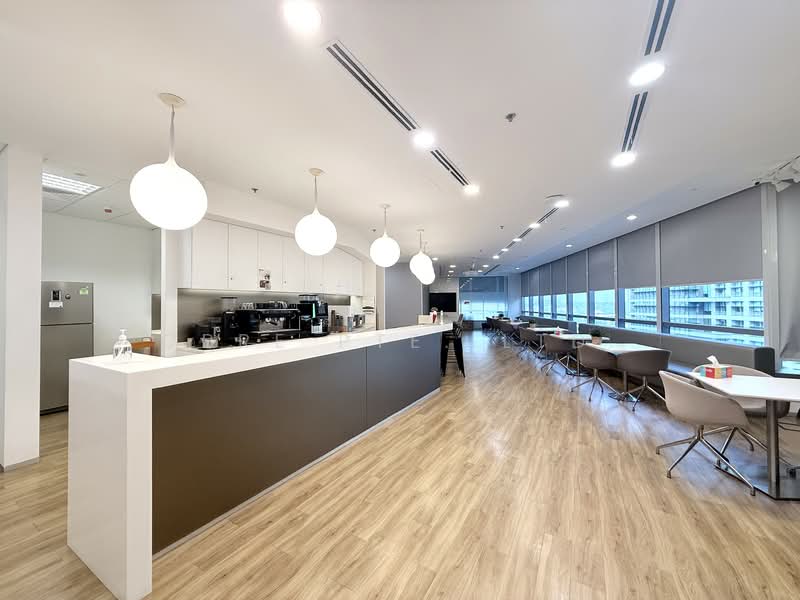 The Metropolis, 9 North Buona Vista Drive, 16,000 sqft, Office For Rent, by HO HUI XIN ALICIA, 500064586 - CommercialGuru.com.sg