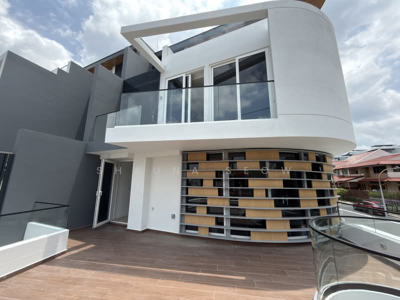 Brand New Freehold Corner Semi-D in Serangoon Gardens ❤️ Move In Now! Semi-Detached House For Sale at S$ 9,500,000 | PropertyGuru Singapore - Exterior