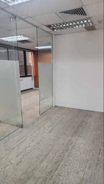 Tong Eng Building, 101 Cecil Street, 527 sqft, Office For Rent, by Karen Tang, 500064597 - Interior - CommercialGuru.com.sg