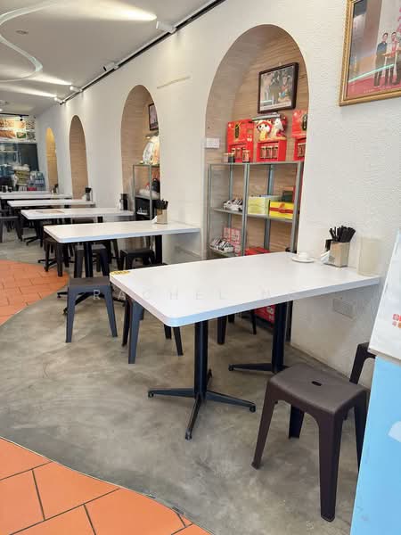🌟 Geylang Main Road FnB | Main road frontage | near MRT, Geylang road, 1,150 sqft, Food & Beverage For Rent, by Rachel ng, 500064600 - Interior - CommercialGuru.com.sg