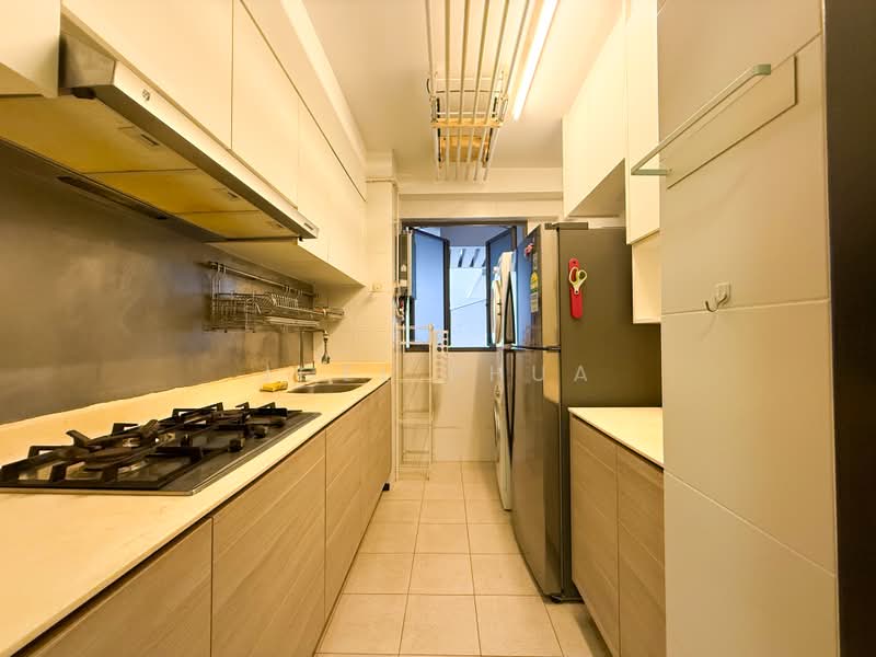 348B Yishun Avenue 11, 348B Yishun Avenue 11, 3 Bedrooms, 990 sqft, HDB Flat For Sale, by Joel Phua, 500064606 - Kitchen - PropertyGuru.com.sg