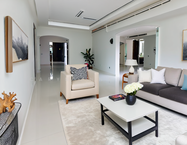 Rare spacious Executive Apartment EA near Woodlands MRT, , 4 Bedrooms, 1,582 sqft, HDB Flat For Sale, by Caryn Annabelle Ho, 500064620 - Living Room - PropertyGuru.com.sg