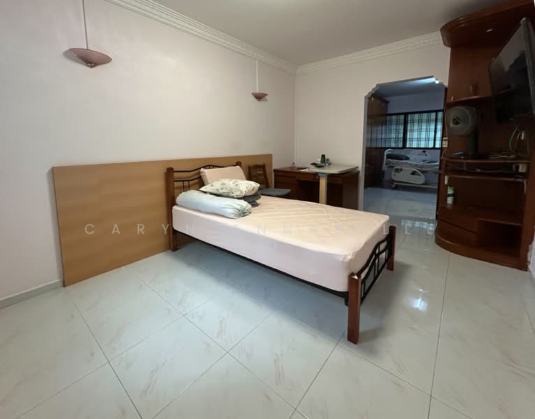 Rare spacious Executive Apartment EA near Woodlands MRT, , 4 Bedrooms, 1,582 sqft, HDB Flat For Sale, by Caryn Annabelle Ho, 500064620 - Bedroom - PropertyGuru.com.sg