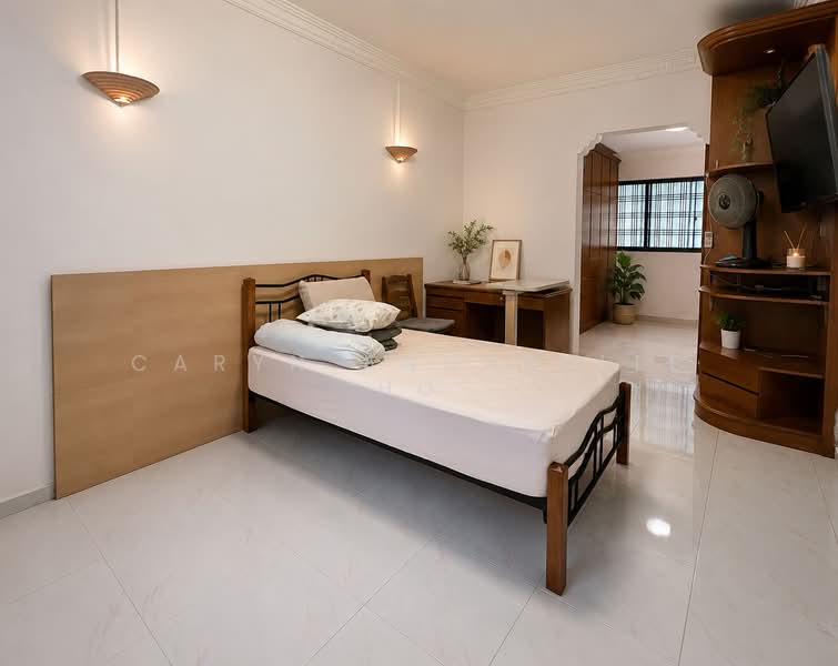 Rare spacious Executive Apartment EA near Woodlands MRT, , 4 Bedrooms, 1,582 sqft, HDB Flat For Sale, by Caryn Annabelle Ho, 500064620 - Bedroom - PropertyGuru.com.sg
