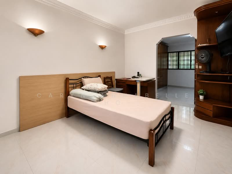 Rare spacious Executive Apartment EA near Woodlands MRT, , 4 Bedrooms, 1,582 sqft, HDB Flat For Sale, by Caryn Annabelle Ho, 500064620 - Bedroom - PropertyGuru.com.sg