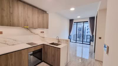 For Sale - Leedon Green