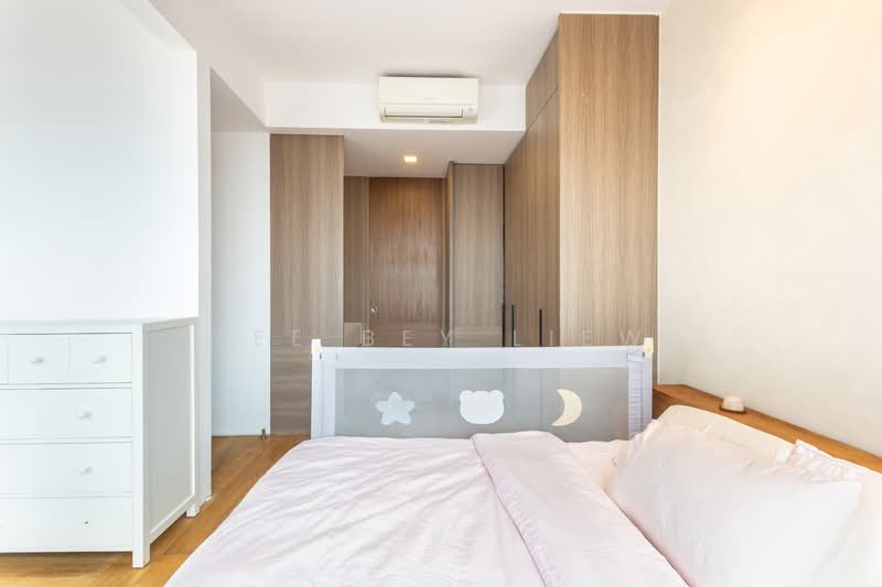 Echelon Condominium For Sale at S$ 2,400,000 | PropertyGuru Singapore - Bedroom