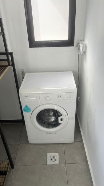 Parkview Apartments, 1 Bukit Batok Street 25, Room Rental, 150 sqft, Apartment For Rent, by Lynne Lee, 500064657 - Interior - PropertyGuru.com.sg