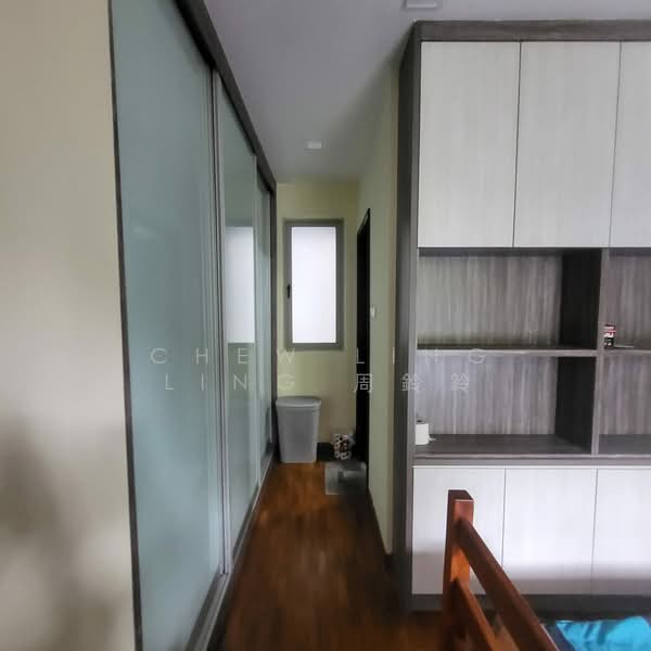 Rosewood Condominium For Sale at S$ 1,290,000 | PropertyGuru Singapore - Interior