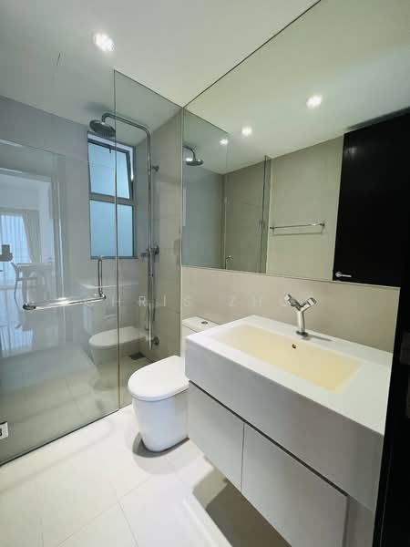 The Rochester Residences, 33 Rochester Drive, 2 Bedrooms, 1,206 sqft, Apartment For Rent, by Chris Zhuo, 500064680 - Bathroom - PropertyGuru.com.sg
