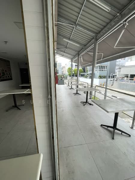 Corner Dual Frontage Chom Pang Coffeeshop, Sembawang Road, 2,403 sqft, Food & Beverage For Rent, by Tanisha Suresh Balani, 500064683 - Exterior - CommercialGuru.com.sg