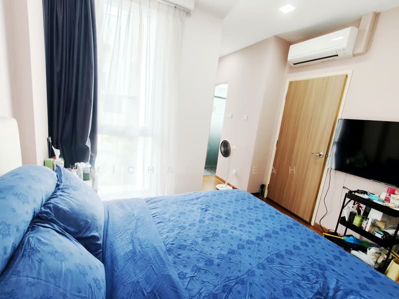 Freehold 3 Bedroom Condo Near Nex & Kovan MRT Condominium For Sale at S$ 1,680,000 | PropertyGuru Singapore - Bedroom