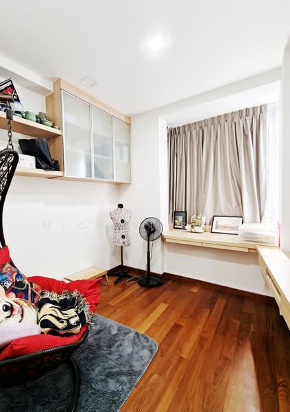 Freehold 3 Bedroom Condo Near Nex & Kovan MRT Condominium For Sale at S$ 1,680,000 | PropertyGuru Singapore - Study