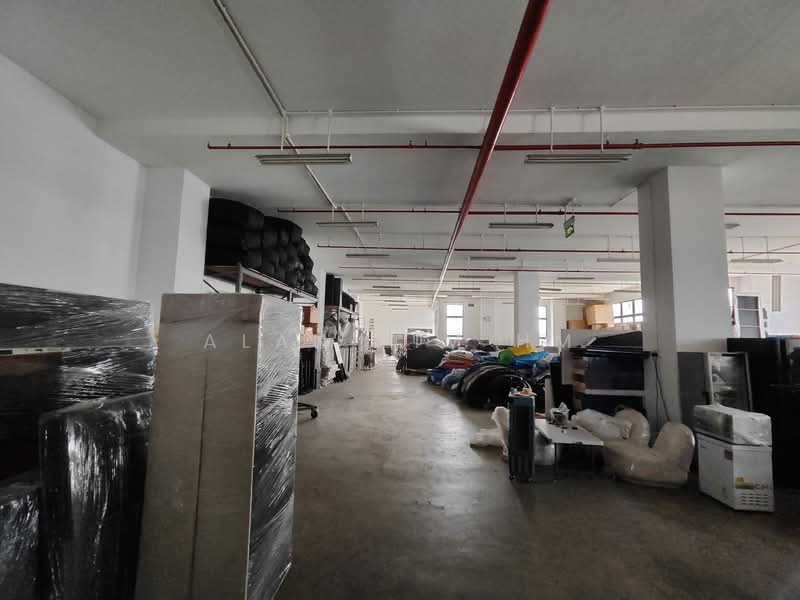 CSI Distribution Centre, 2 Kim Chuan Drive, Hougang / Punggol / Sengkang, 5,700 sqft, Factory / Workshop (B2) For Rent, by Alan Lim HM, 500064696 - Interior - CommercialGuru.com.sg