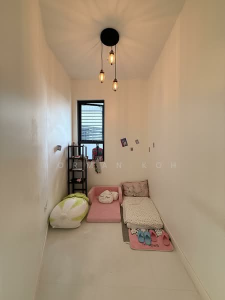 d'Leedon (Former Farrer Court), 13 Leedon Heights, 3 Bedrooms, 1,722 sqft, Condominium For Rent, by Norman Koh, 500064708 - Bedroom - PropertyGuru.com.sg
