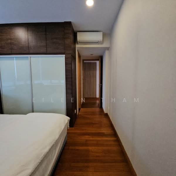 Cairnhill Crest, 8 Cairnhill Circle, 2 Bedrooms, 1,206 sqft, Condominium For Rent, by Eileen Tham, 500064718 - Bedroom - PropertyGuru.com.sg