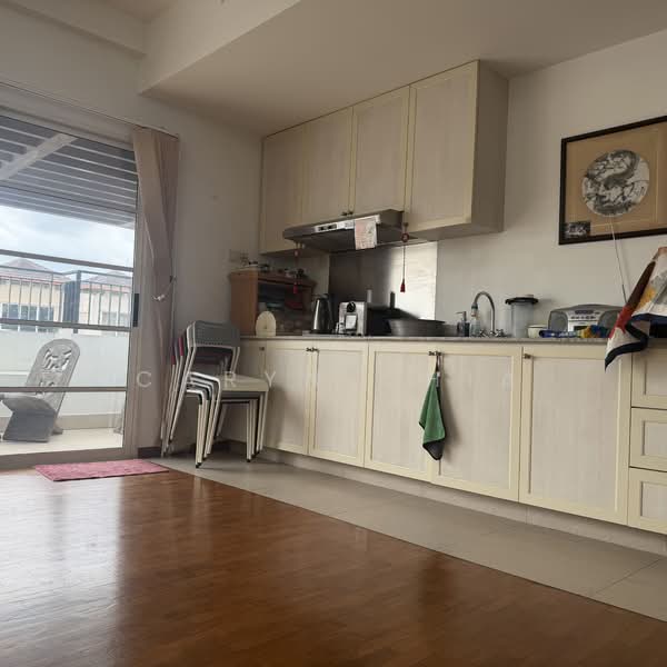 The Springside, Springside Walk, 6 Bedrooms, 3,488 sqft, Terraced House For Rent, by Caryn Chia, 500064722 - Kitchen - PropertyGuru.com.sg