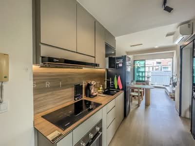 For Sale - ⭐ Freehold 3-Bedder Penthouse for Sale, Minutes Walk to MRT! ⭐