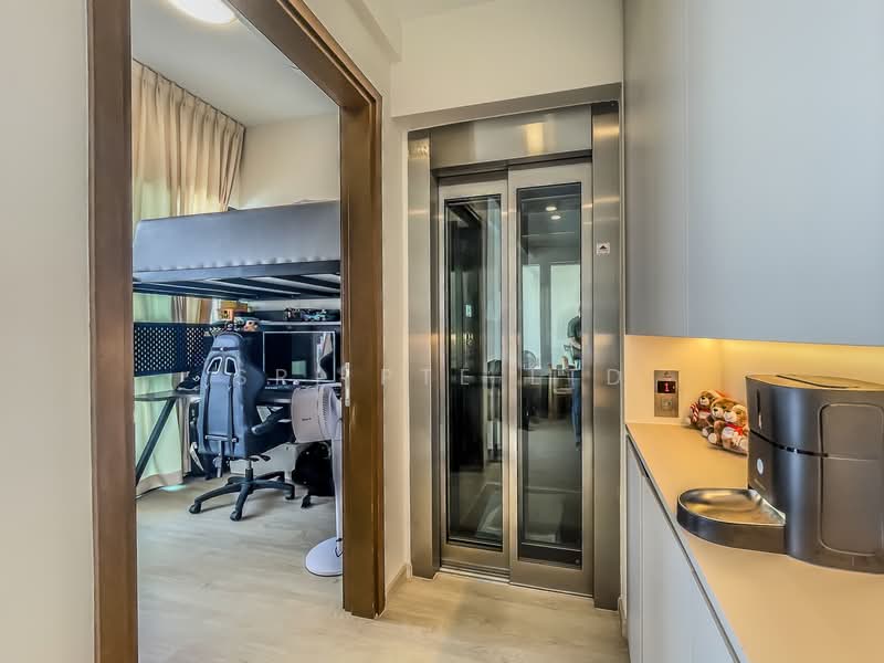 ⭐ Freehold 3-Bedder Penthouse for Sale, Minutes Walk to MRT! ⭐ Apartment For Sale at S$ 1,880,000 | PropertyGuru Singapore - Interior