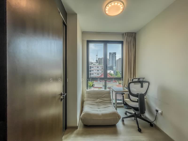 ⭐ Freehold 3-Bedder Penthouse for Sale, Minutes Walk to MRT! ⭐ Apartment For Sale at S$ 1,880,000 | PropertyGuru Singapore - Study