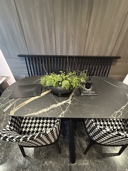 19 Nassim Condominium For Sale at S$ 1,800,000 | PropertyGuru Singapore - Dining Room