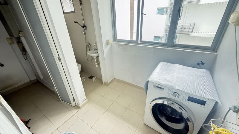 Ferraria Park Condo, 8 Flora Drive, 3 Bedrooms, 1,216 sqft, Condominium For Rent, by Sk Mani, 500064730 - Bathroom - PropertyGuru.com.sg