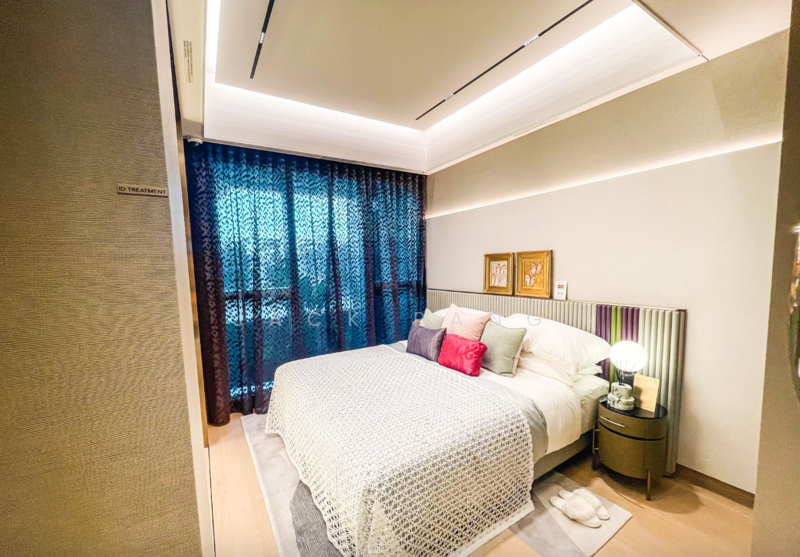 W Residences Marina View - Singapore Condominium For Sale at S$ 1,880,000 | PropertyGuru Singapore - Bedroom