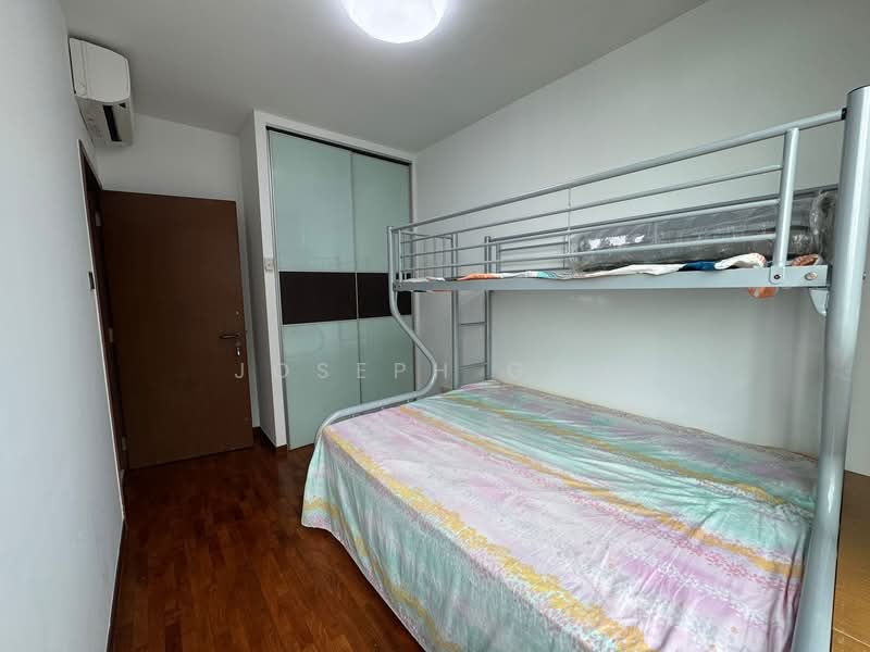 The Lakeshore, 31 Jurong West Street 41, 3 Bedrooms, 1,184 sqft, Condominium For Rent, by Joseph Goh, 500064765 - Bedroom - PropertyGuru.com.sg