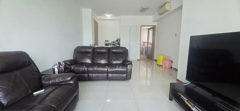 Caspian, 56 Lakeside Drive, 3 Bedrooms, 1,001 sqft, Condominium For Rent, by Nakayama Yuki, 500064787 - Living Room - PropertyGuru.com.sg