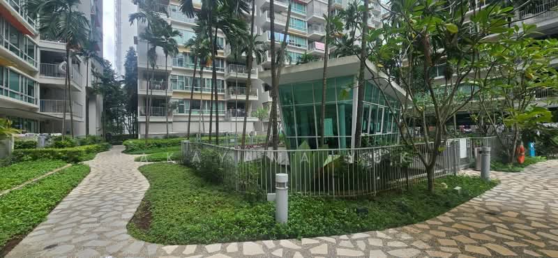 Caspian, 56 Lakeside Drive, 3 Bedrooms, 1,001 sqft, Condominium For Rent, by Nakayama Yuki, 500064787 - Exterior - PropertyGuru.com.sg