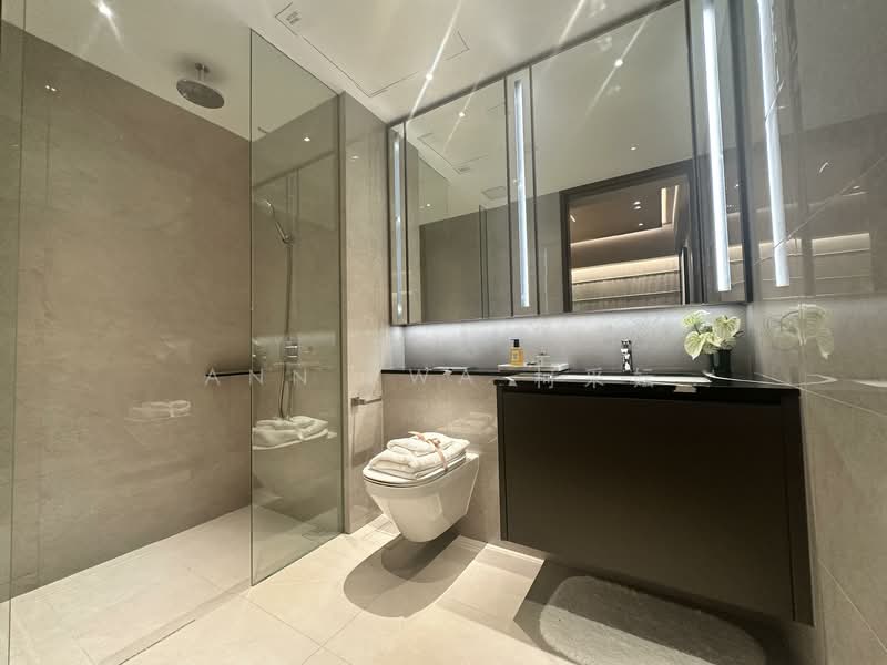 One Marina Gardens Condominium For Sale at S$ 1,835,300 | PropertyGuru Singapore - Bathroom