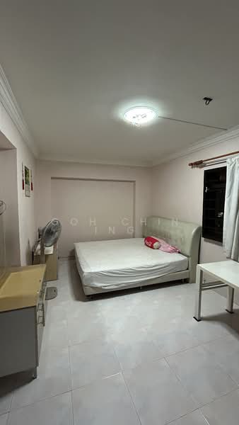 763 Woodlands Avenue 6 HDB Flat For Sale at S$ 658,888 | PropertyGuru Singapore - Bedroom