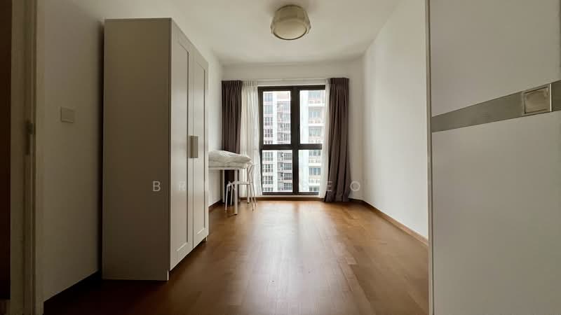 Kovan Regency, 38 Kovan Rise, Room Rental, 100 sqft, Condominium For Rent, by Brent Seow, 500064809 - Master bedroom - PropertyGuru.com.sg