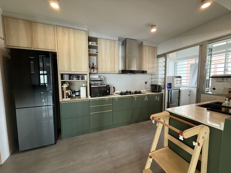 356B Anchorvale Lane HDB Flat For Sale at S$ 920,000 | PropertyGuru Singapore - Kitchen