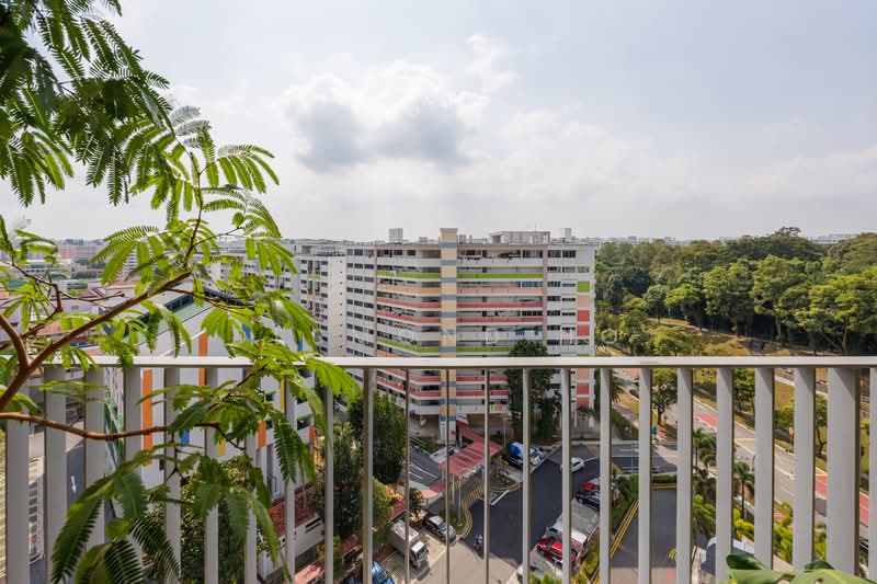 348D Yishun Avenue 11 HDB Flat For Sale at S$ 799,000 | PropertyGuru Singapore - Balcony View