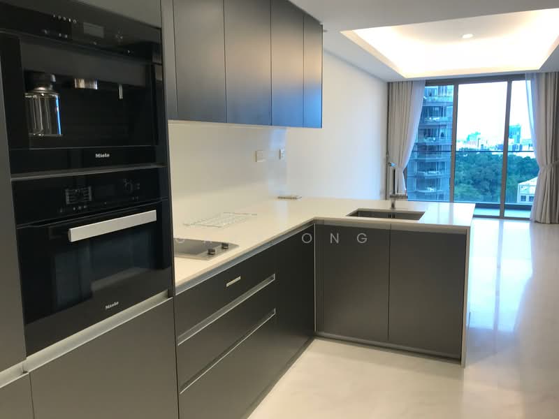 Cairnhill Nine Condominium For Sale at S$ 2,000,000 | PropertyGuru Singapore - Kitchen