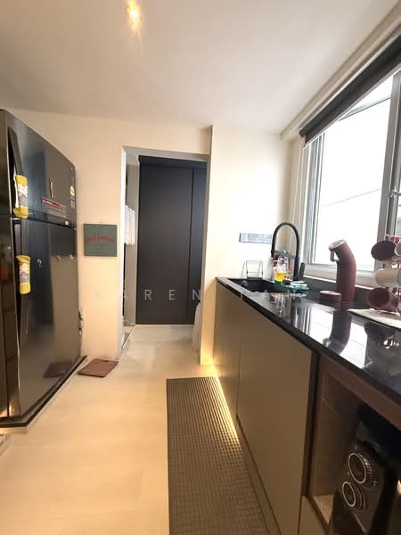The Bayshore Condominium For Sale at S$ 1,380,000 | PropertyGuru Singapore - Kitchen