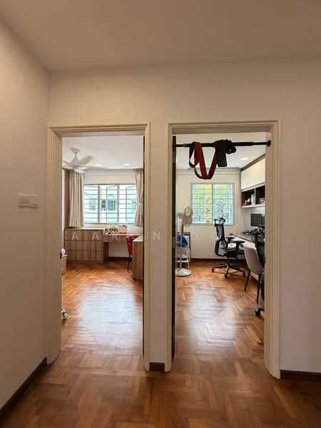 🏡 Renovated Semi Detached in Cul De Sac - Quiet Facing Semi-Detached House For Sale at S$ 5,000,000 | PropertyGuru Singapore - Study