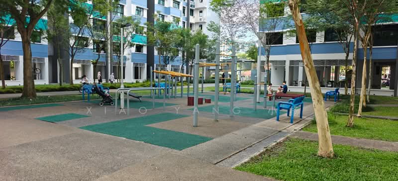 808A Choa Chu Kang Avenue 1 HDB Flat For Sale at S$ 738,888 | PropertyGuru Singapore - Exterior