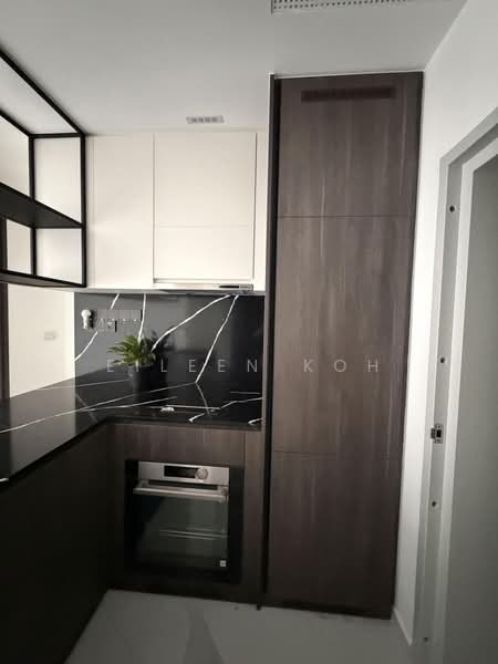 Jervois Mansion, 10 Jervois Close, 2 Bedrooms, 753 sqft, Condominium For Rent, by Eileen Koh, 500064854 - Kitchen - PropertyGuru.com.sg