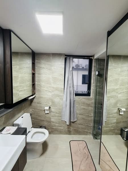 Riverfront Residences Condominium For Sale at S$ 1,580,000 | PropertyGuru Singapore - Bathroom