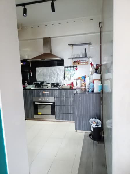 441A Bukit Batok West Avenue 8, 441A Bukit Batok West Avenue 8, 2 Bedrooms, 780 sqft, HDB Flat For Rent, by Sanjeev Kumar, 500064896 - Kitchen - PropertyGuru.com.sg
